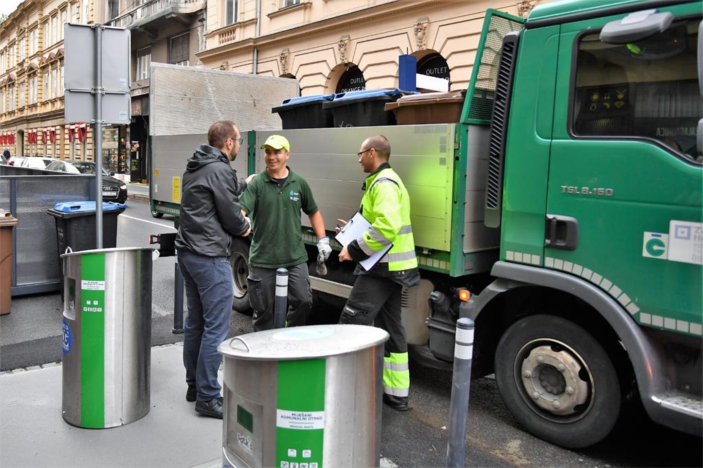 Započela primjena novog modela prikupljanja miješanog otpada u Zagrebu